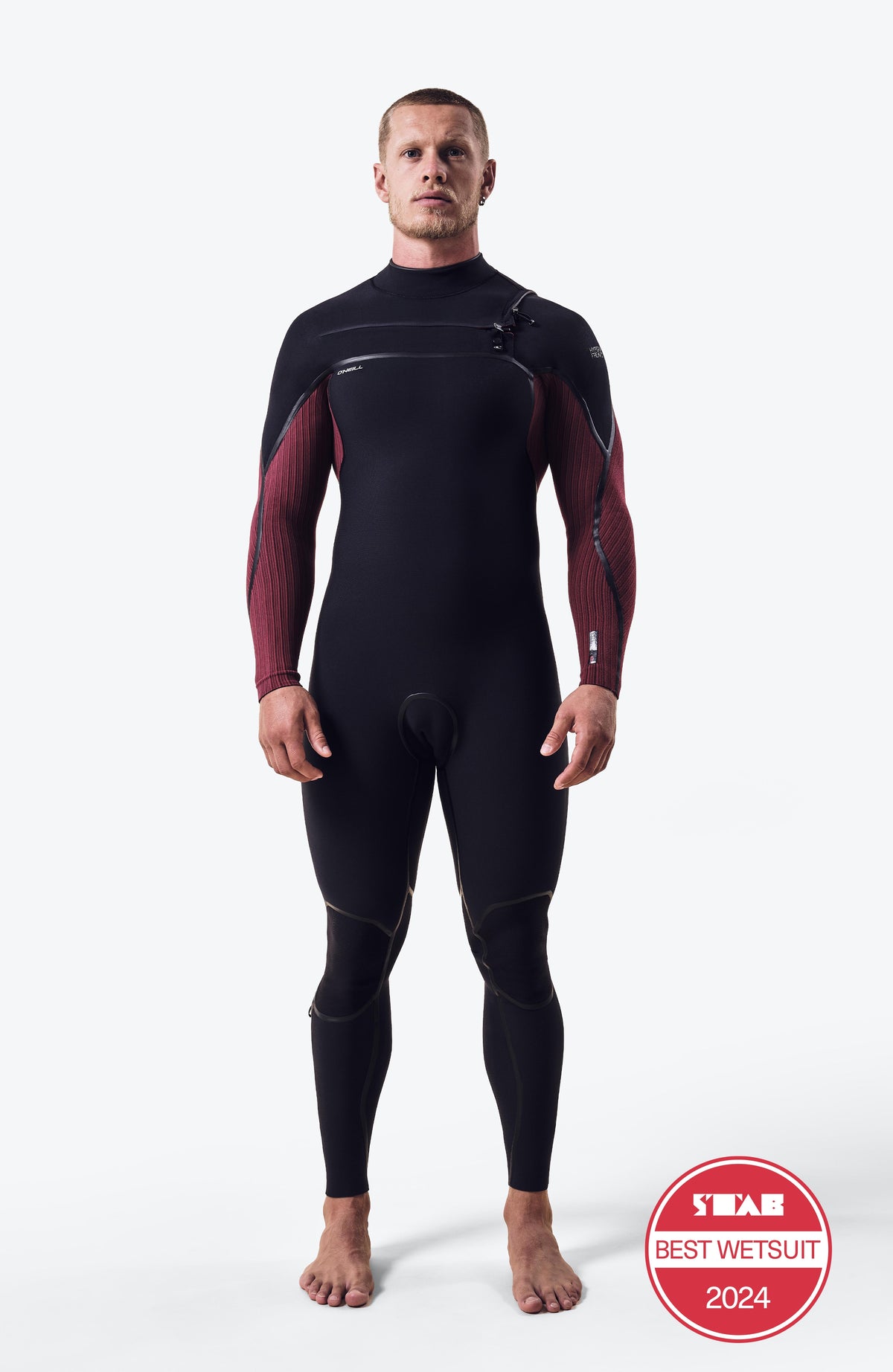 O'Neill Hyperfreak Fire 4/3mm Chest Zip Full Wetsuit für Herren, schwarz, am Model, Vorderansicht