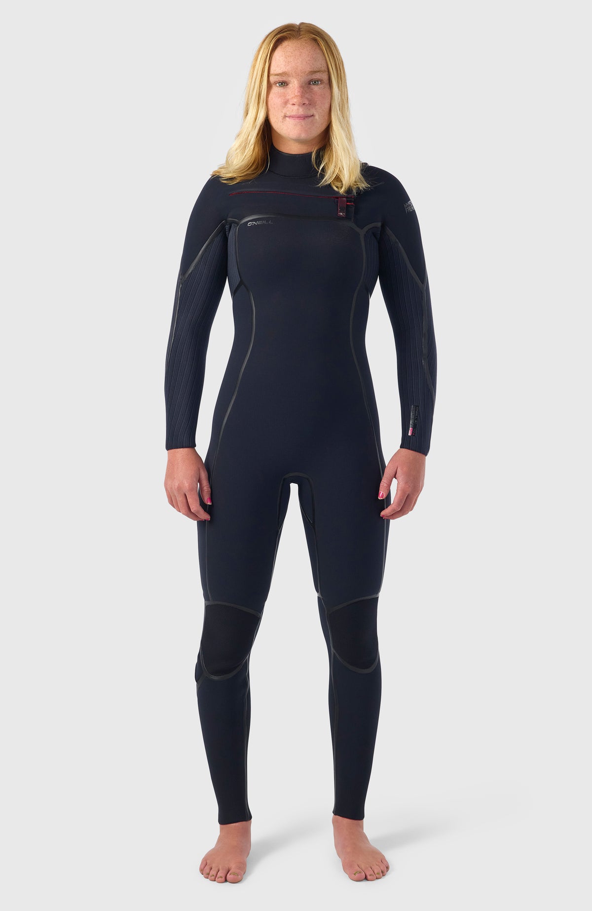 O'Neill Hyperfreak Fire 4/3mm+ Chest Zip Full Wetsuit Neoprenanzug für Damen, schwarz, Vorderansicht, am Model