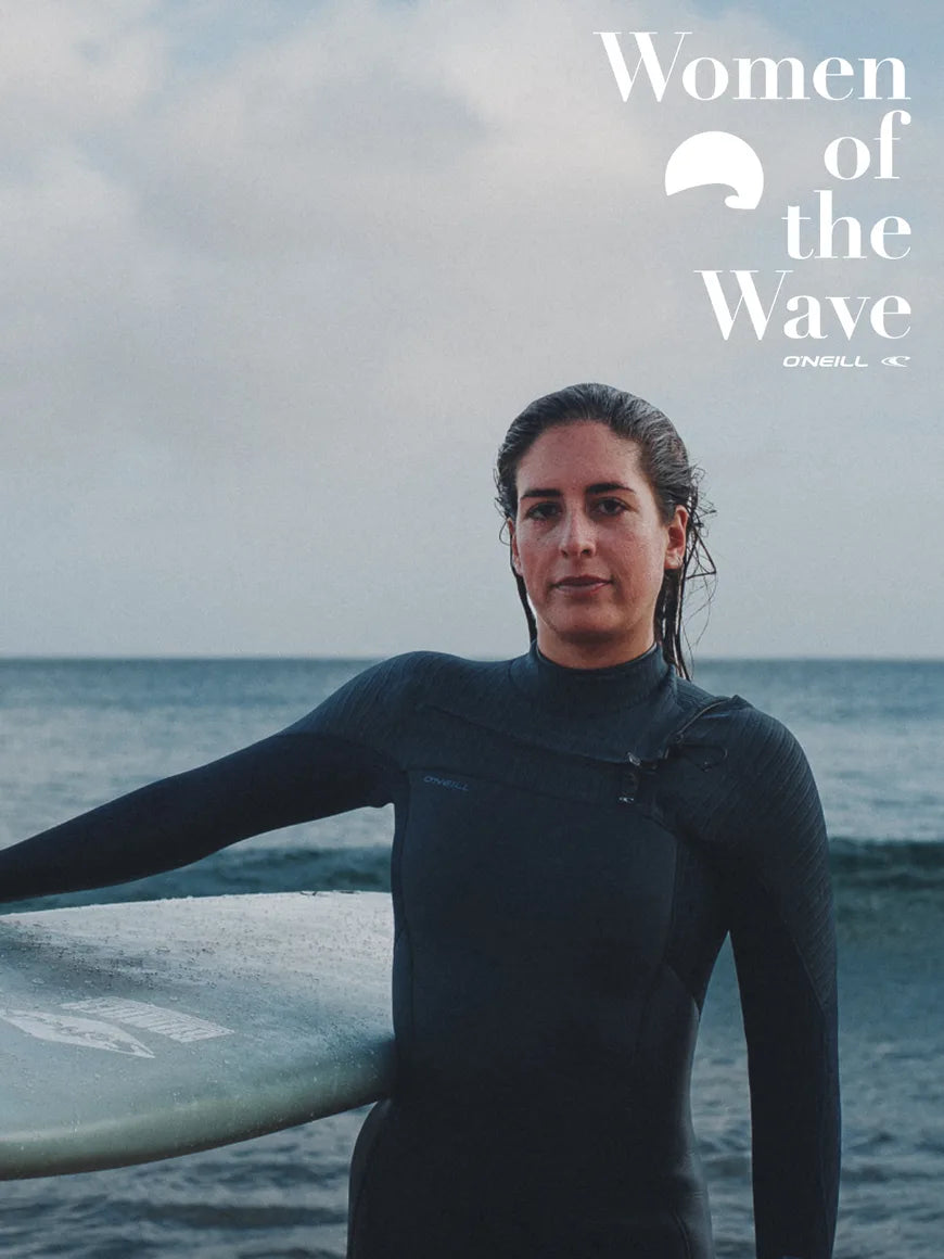 INÊS DAMAS LOURENÇO PORTUGIESISCHE SURFERIN