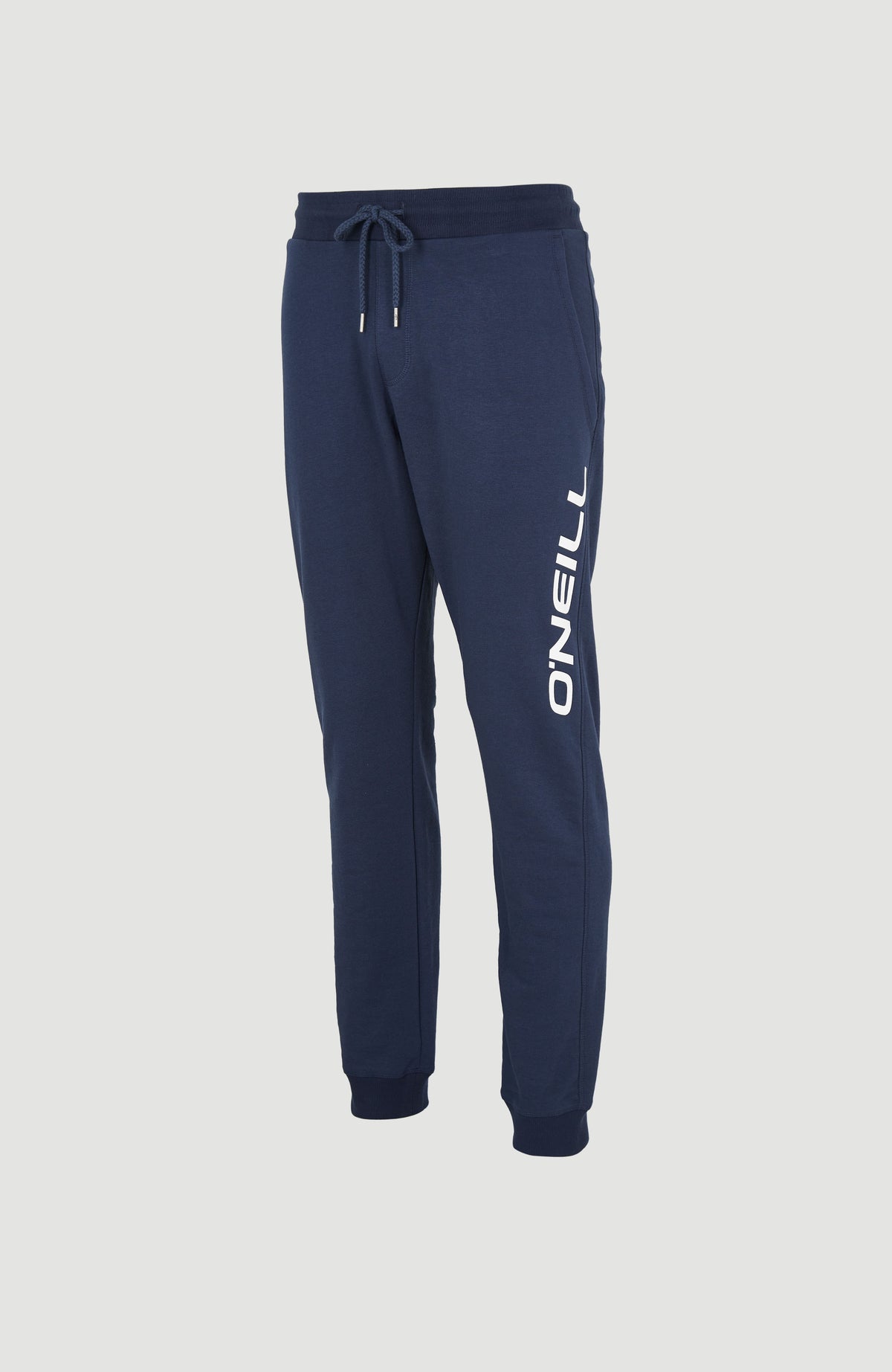 Blaue Logo Jogginghose für Herren mit Logo-Print in Weiß, freigestellt in Dreiviertelansicht
