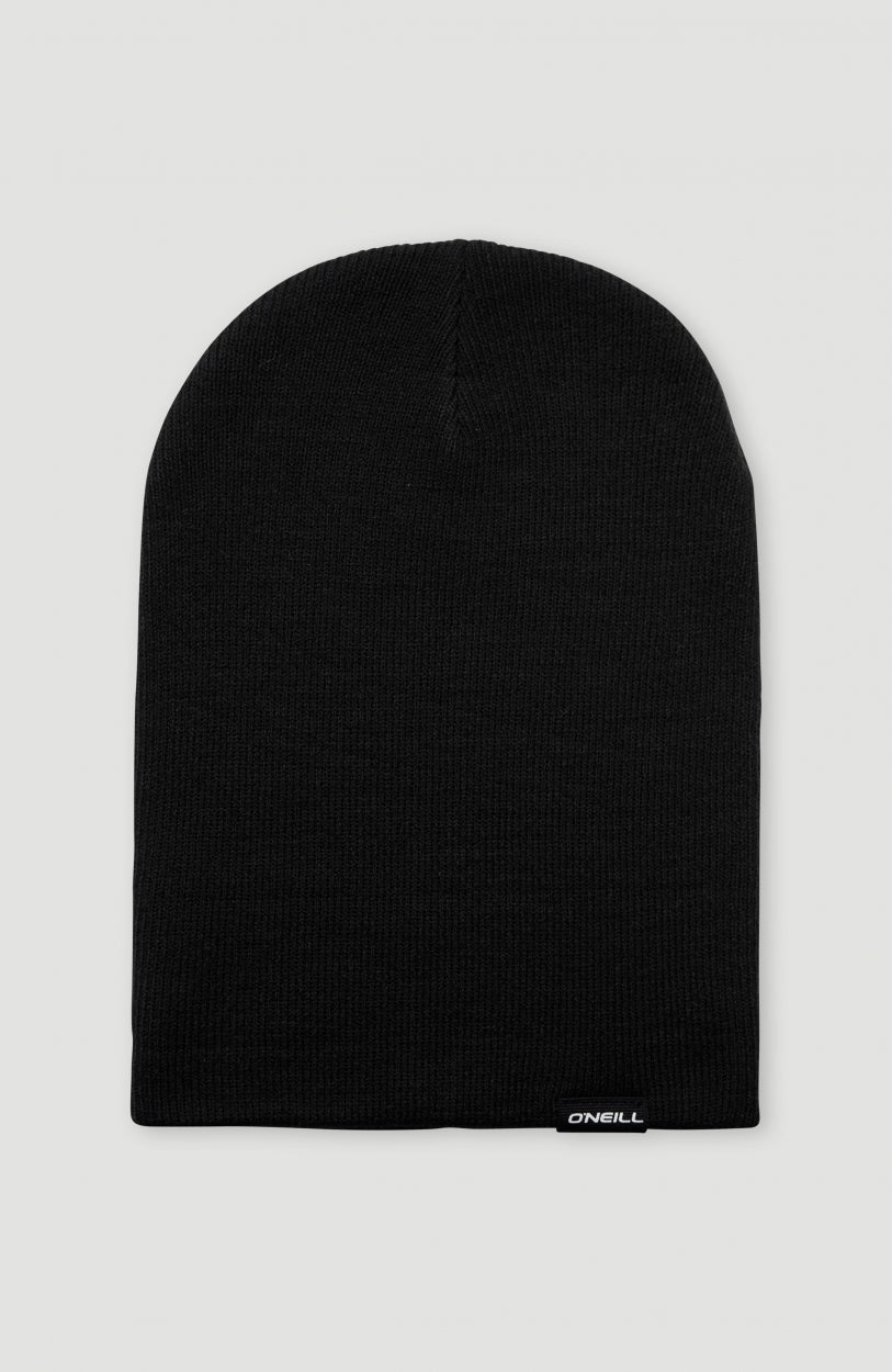 O'Neill Dolomite Beanie, schwarz, flach liegend von vorne mit dezentem Logo-Label am Saum