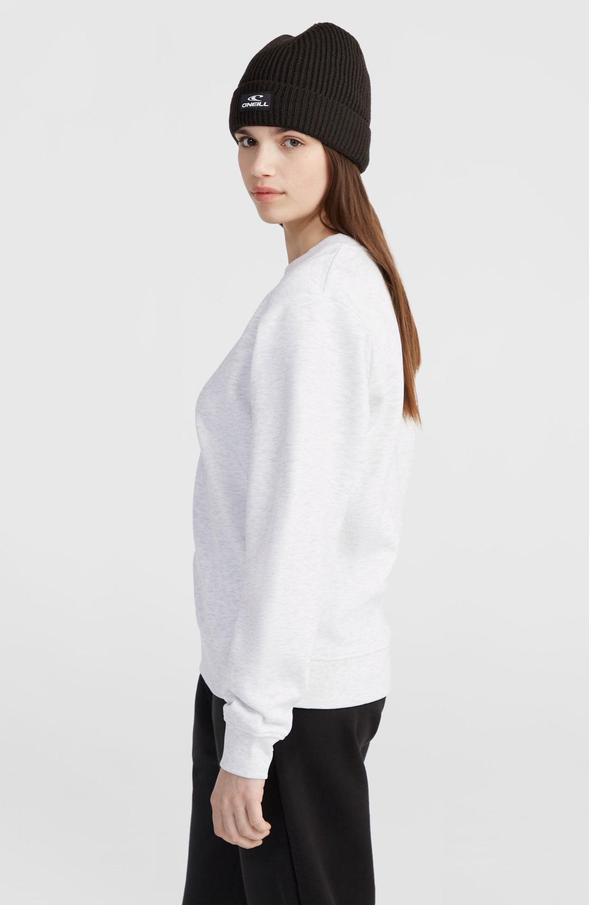 Women of the Wave Crew Sweatshirt für Damen, weiß, Seitenansicht am Model