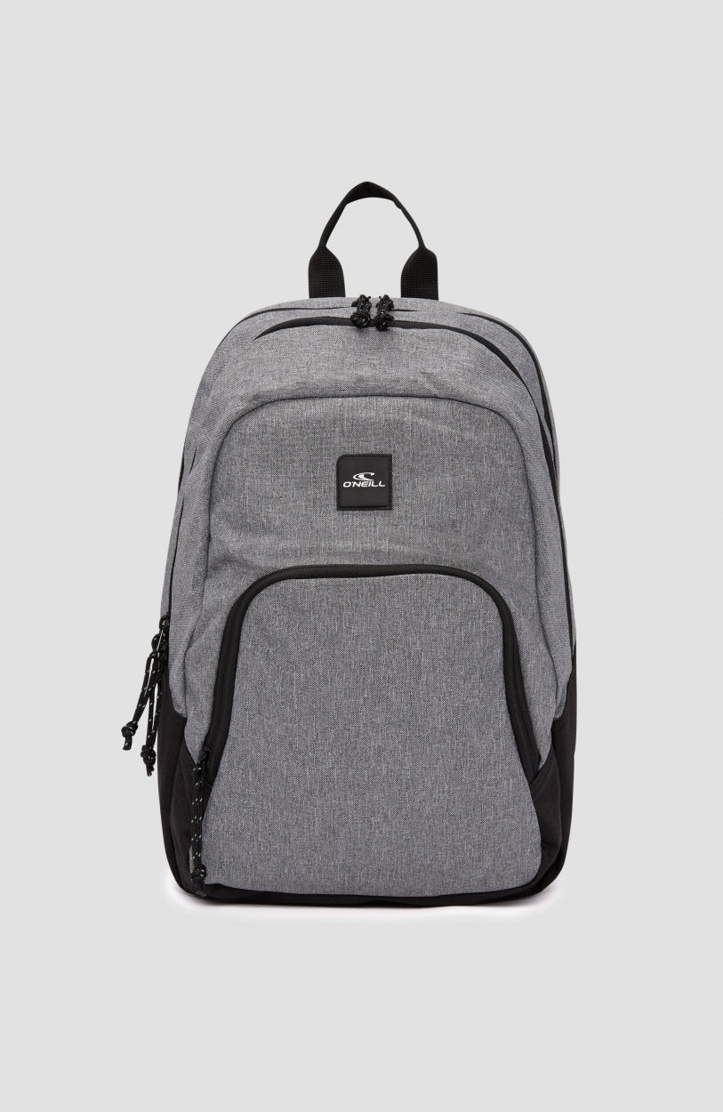 O'Neill Wedge Rucksack für Herren, grau, freigestellt von vorne mit Logo-Patch