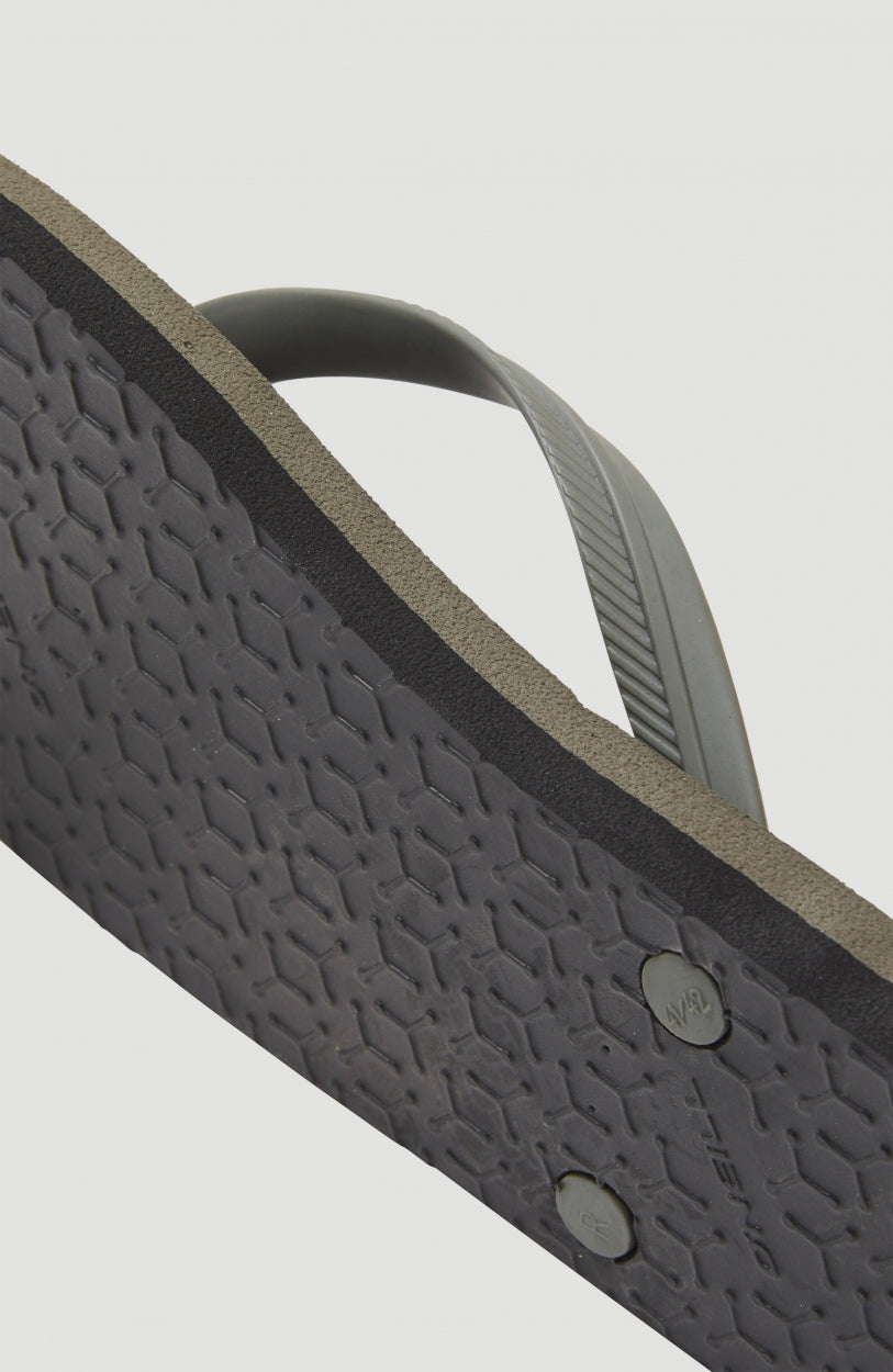 Profile Sandalen mit kleinem Logo für Herren, grün, Nahaufnahme der profilierten Unterseite