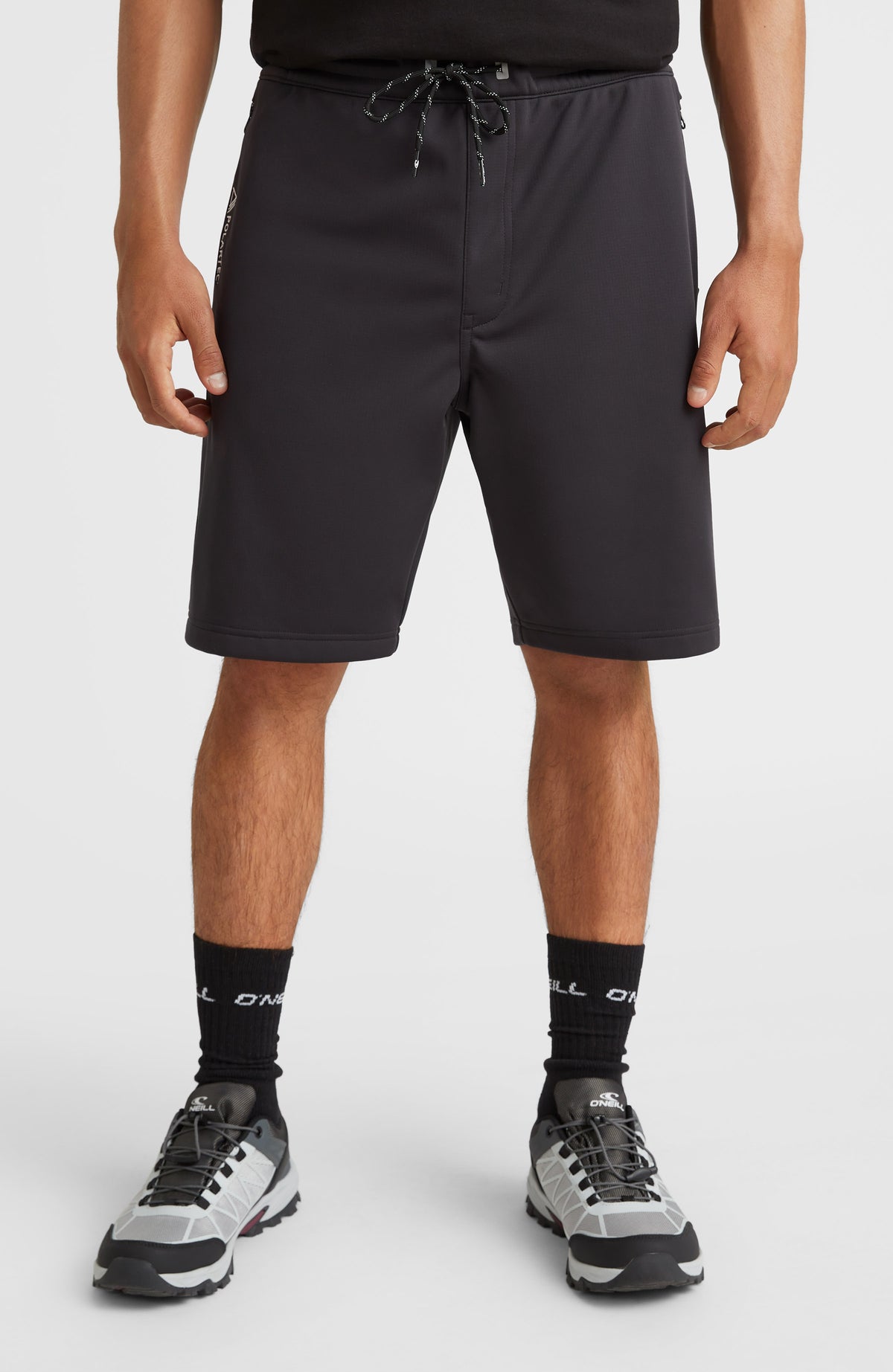 Black nike jogger shorts deals