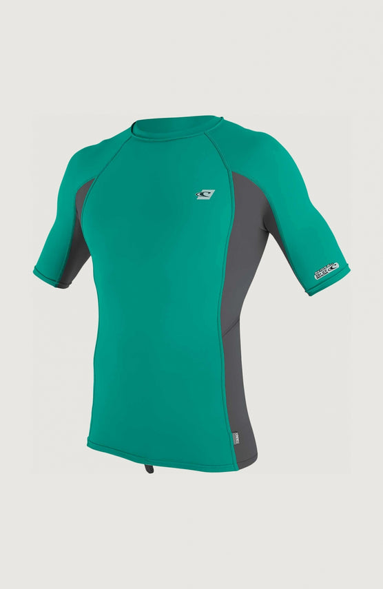 O'Neill Premium Skins Short Sleeve Rash Guard Schwimmshirt für Herren, grün, freigestellt in Vorderansicht
