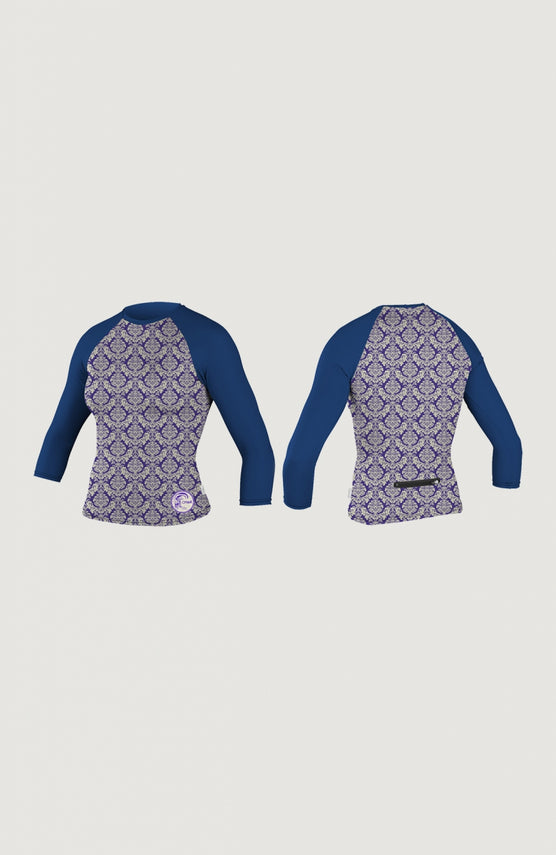 O'Neill Skins Print 3/4 Sleeve Rash Tee Schwimmshirt für Damen, blau mit Ornamentmuster in Beige, Vorder- und Rückansicht