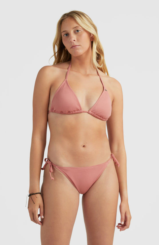 O'Neill Capri Bondey Essential Bikini-Set für Damen, pink, Vorderansicht am Model mit Triangel-Top